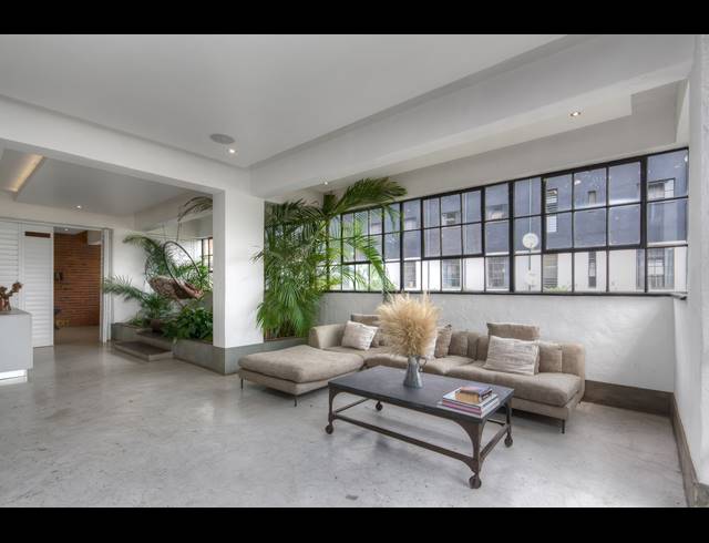 2 BEDROOM APARTMENT FOR SALE IN MABONENG